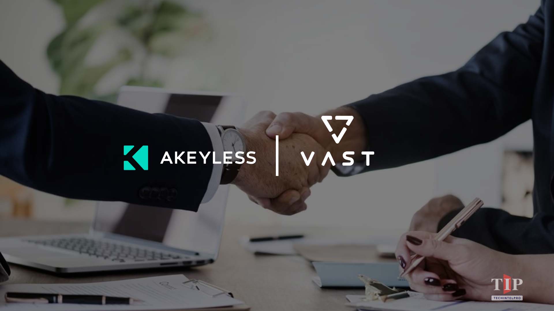 Akeyless Joins VAST Cosmos for Zero-Knowledge AI Security