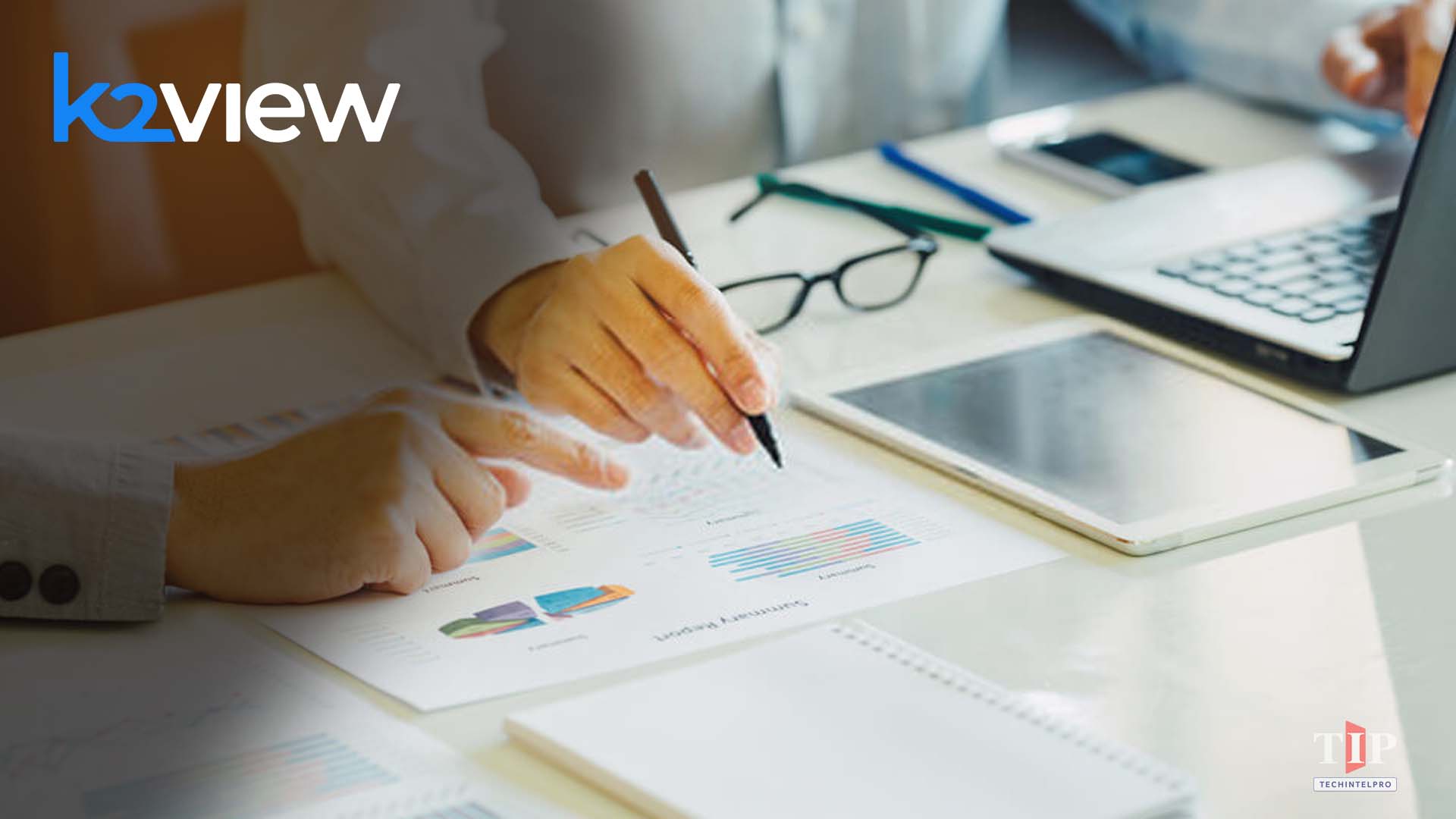 K2view Report 2026: The State of Enterprise Data Readiness for GenAI