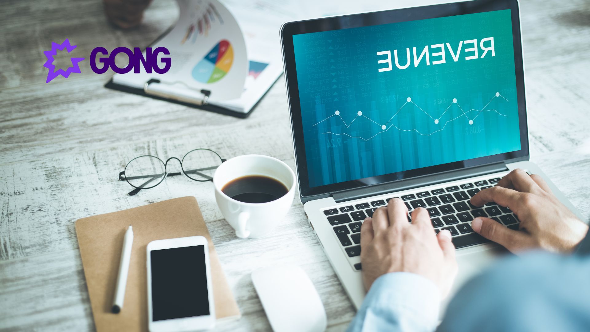 Ironclad Boosts Customer Retention with Gong Revenue AI Platform